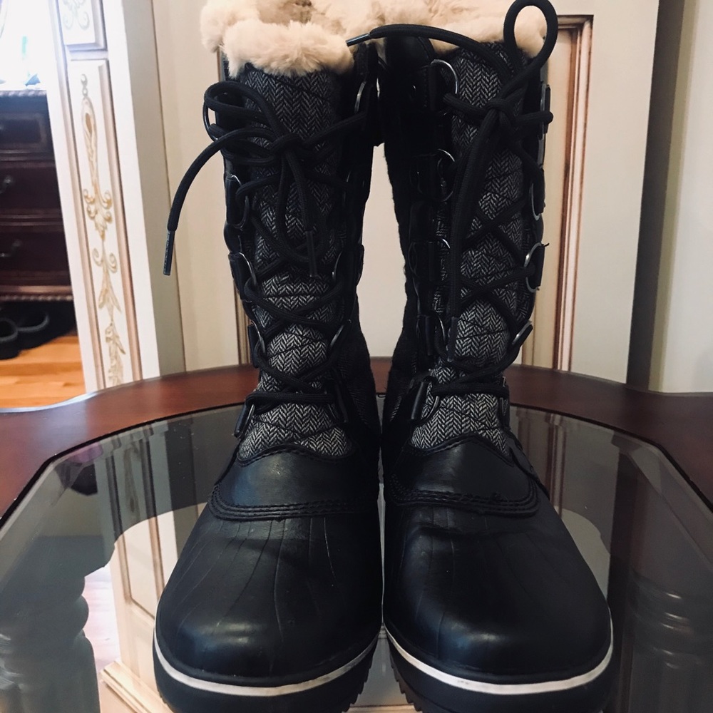 JBU boots